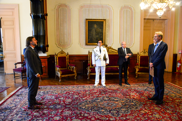El Embajador Torsten Ericsson junto al Presidente de la República Oriental del Uruguay Luis Lacalle Pou.