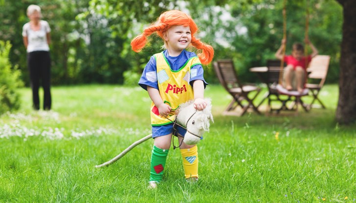 Girl dressed as Pippi Longstocking