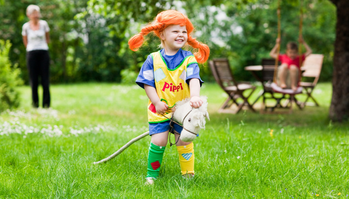 Girl dressed as Pippi Longstocking