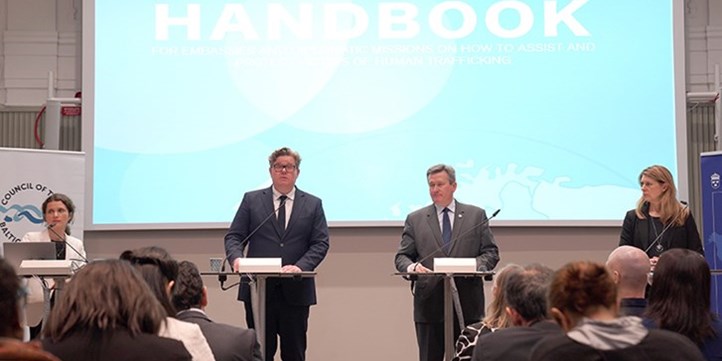 Nytt stöd i arbetet mot människohandel
