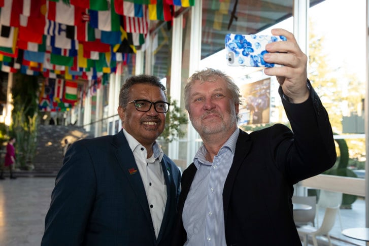 WHO and Sweden have a longstanding partnership. Swedish Minister for International Development Cooperation Peter Eriksson and WHO Director General Tedros Adhanom Ghebreyesus. Photo credits: C. Black/WHO