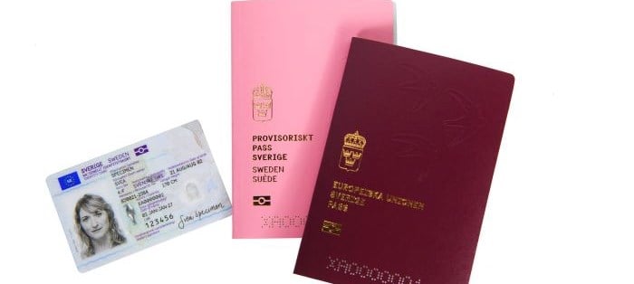 Pass och nationellt ID-kort