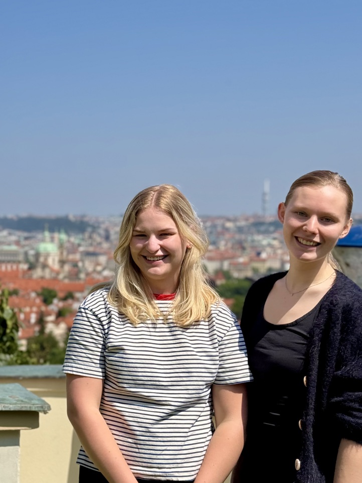 Clara Thempo and Lisa Brandt